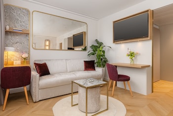 Signature Studio