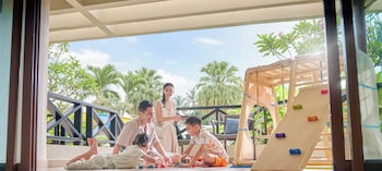 Family Twin Room, Terrace, Pool View (Tanjung )