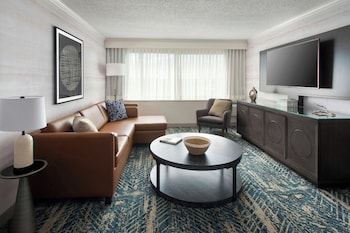 Suite, 1 King Bed