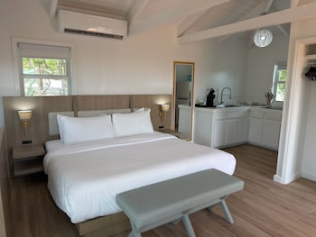 Romantic Villa, 1 King Bed, Non Smoking, Ocean View