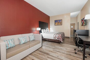 Superior Room, 1 King Bed with Sofa bed, Non Smoking