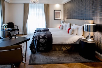 Family Room, 3 Bedrooms