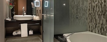 Luxury Living Studio