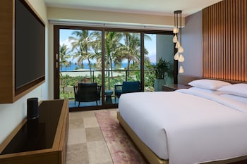 Villa, 3 Bedrooms, Partial Ocean View (Ilikai Villa, 1 King 3 Queens)
