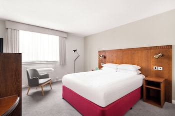 Standard Room, 1 Queen Bed