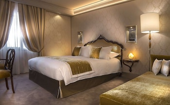 Superior Triple Room, 1 King Bed with Sofa bed