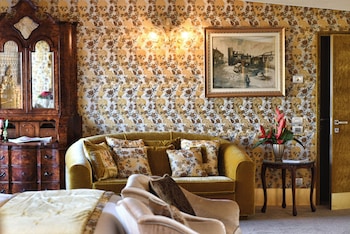 Presidential Suite, 1 King Bed, Terrace