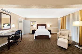 Family Suite, 1 King Bed, Refrigerator & Microwave, Pool View