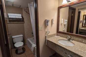 Standard Room, 2 Queen Beds, Non Smoking