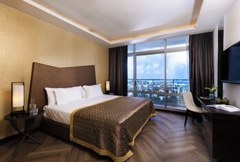 Executive suite
