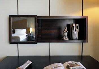 Executive Room, Mountain View