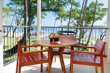 Yanuca Lagoon Suite