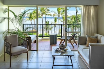 Ocean Deluxe Twin Room
