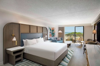 Premier Room, 1 King Bed with Sofa bed (Resort View)