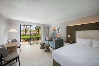 Room, 1 King Bed with Sofa bed, Terrace, Pool View