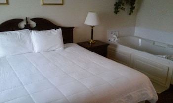 Executive Suite, 1 King Bed with Sofa bed, Non Smoking