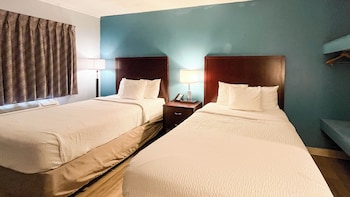 Deluxe Room, 2 Double Beds, Non Smoking (Jacuzzi Tub, Modern)