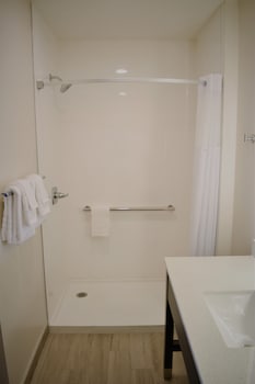 Double Room, 2 Double Beds