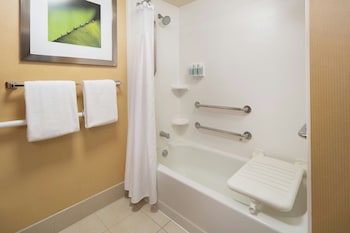 Suite, 1 Bedroom, Balcony (Corner)