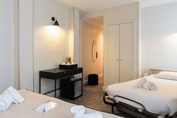 Superior Triple Room