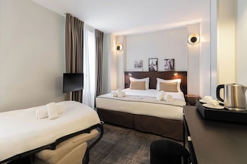Superior Triple Room