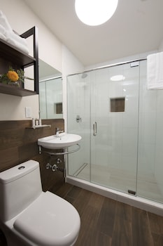 Deluxe Double Room, 2 Double Beds, Non Smoking
