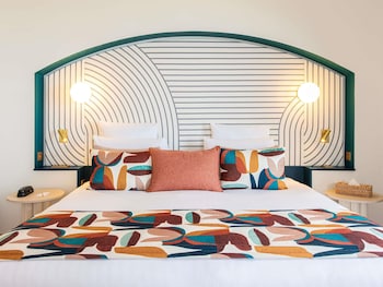 Junior Suite, 1 King Bed