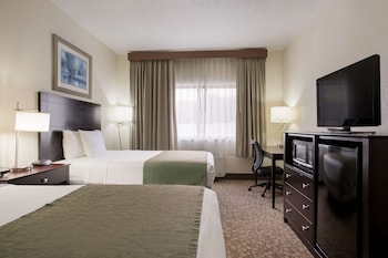 Standard Room, 2 Queen Beds, Non Smoking, Kitchen (Dining Table, Full Kitchen)