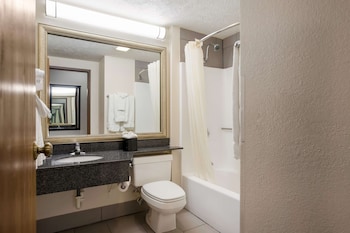 Standard Room, 2 Double Beds, Non Smoking, Refrigerator & Microwave