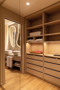 Duomo Apartment One Bedroom
