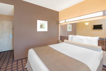 Room, 1 Queen Bed, Non Smoking