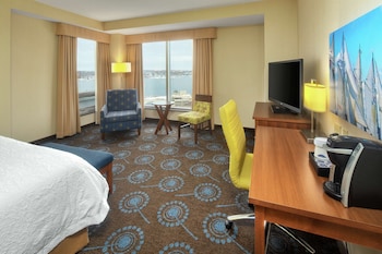 Premium Room, 1 King Bed, Harbor View