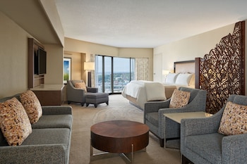 Junior Suite, 1 King Bed, Corner