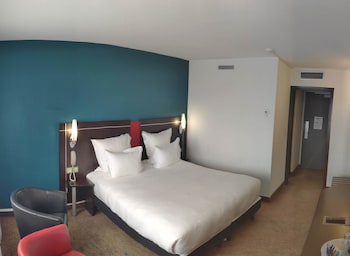 Classic Room, 1 King Bed (King)