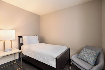 Standard Room, 2 Queen Beds (Family)