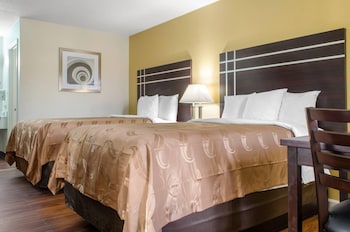 Room, 2 Double Beds, Accessible, Smoking