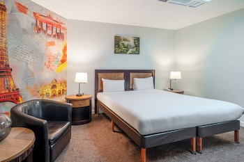 Standard Double Room (without Window)