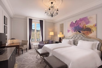 Premium Room, 2 Twin Beds, River View
