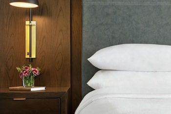 Suite, 2 Queen Beds, Accessible, Non Smoking (Mobility & Hearing, Roll-in Shower)