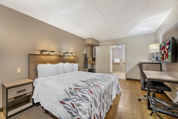 Superior Room, 1 King Bed, Accessible (Smoke Free)