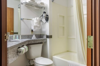 Suite, 2 Queen Beds, Non Smoking