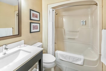 Standard Room, 2 Queen Beds (Interior Corridor 2nd Floor)