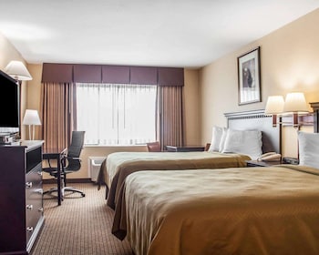 Room, 2 Double Beds, Accessible, Smoking