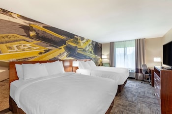 Standard Room, 2 Queen Beds, Non Smoking