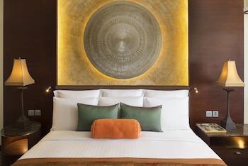 Anantara Riverfront Suite