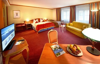 Family Room (4 Persons)