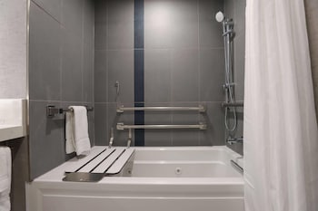 Room, 1 King Bed, Accessible, Non Smoking