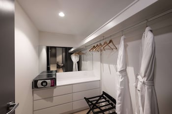 Executive Apartment, 1 Queen Bed