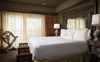 Signature Suite of Hotel's Choice