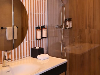 Superior Room, 1 King Bed with Sofa bed, Balcony, City View